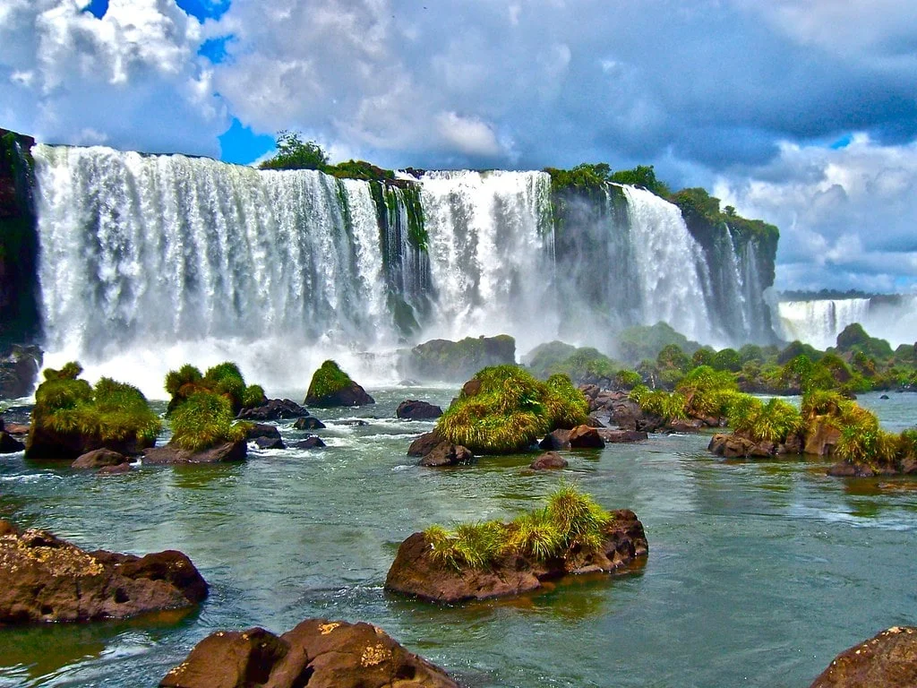 Northeast, Iguazú & Iberá